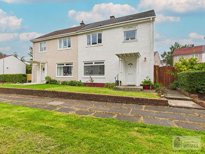 3 Bedroom Semi-Detached House For Sale In Telford Terrace, The Murray, East Kilbride, G75