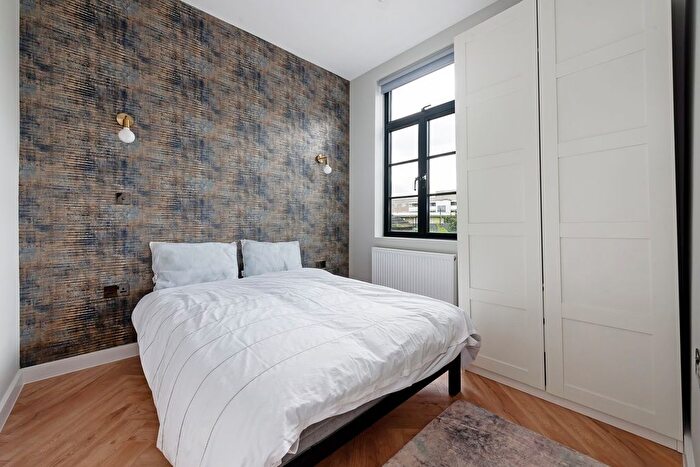 1 Bedroom Flat For Sale In Fordwych Road, London, NW2