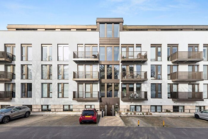 2 Bedroom Flat For Sale In St Georges Road, Cheltenham, GL50