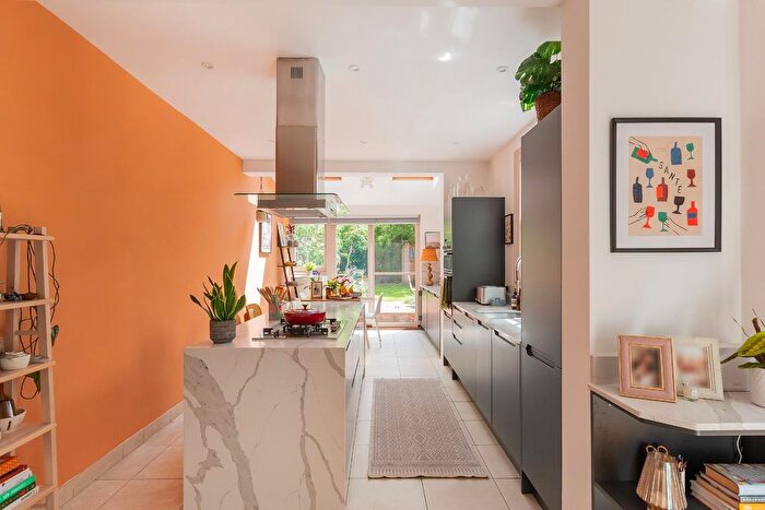 5 Bedroom Terraced House For Sale In Coronation Road, Southville, BS3