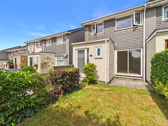 3 Bedroom Semi Detached House For Sale In Tor View, Tregadillett, Launceston, PL15