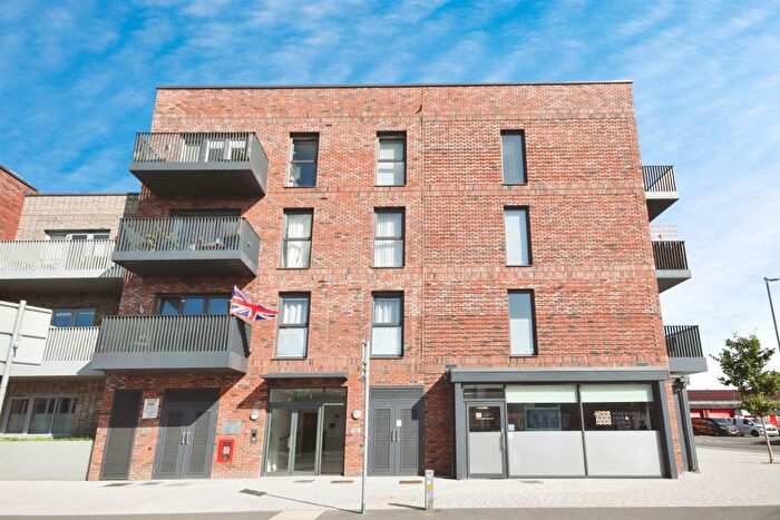 2 Bedroom Flat For Sale In Victoria Road, Chelmsford, CM1