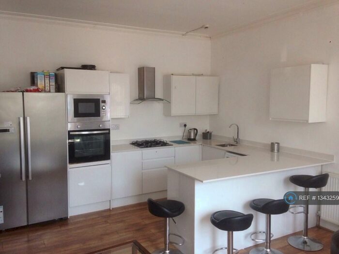 6 Bedroom End Of Terrace House To Rent In Borrowdale Road, Liverpool, L15