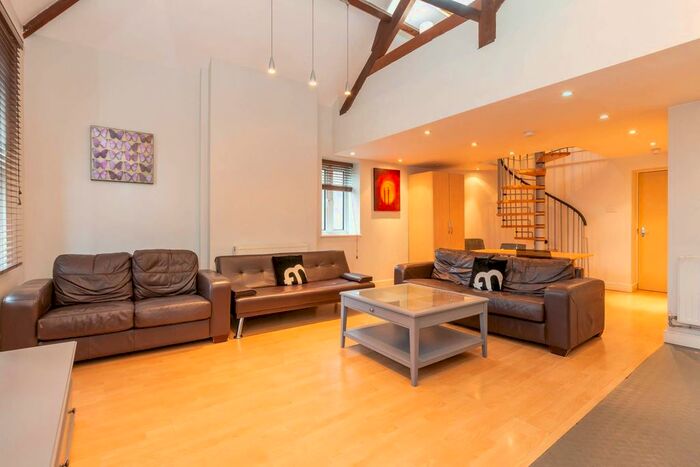 Studio To Rent In Shaftesbury House, Station Street, Birmingham B5