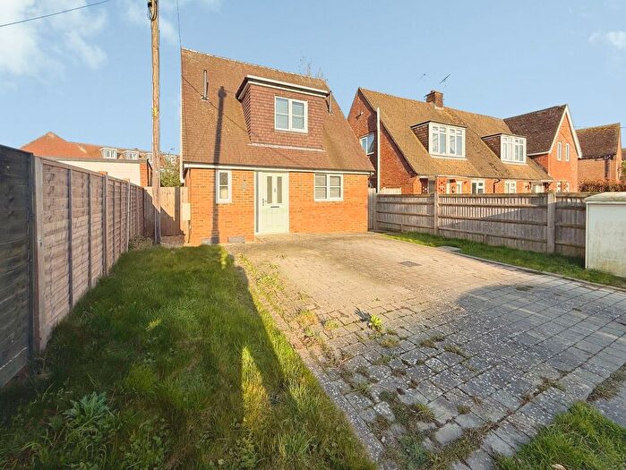 2 Bedroom Detached House For Sale In Main Street, Peasmarsh, TN31