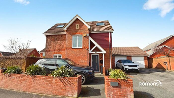 3 Bedroom Detached House For Sale In Balsan Close, Basingstoke, Hampshire, RG24