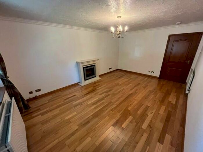 2 Bedroom Apartment To Rent In Canon Byrne Glebe, Kirkcaldy, KY1
