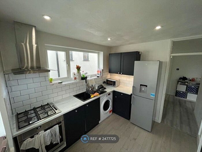 2 Bedroom Maisonette To Rent In Nelson Road, New Malden, KT3