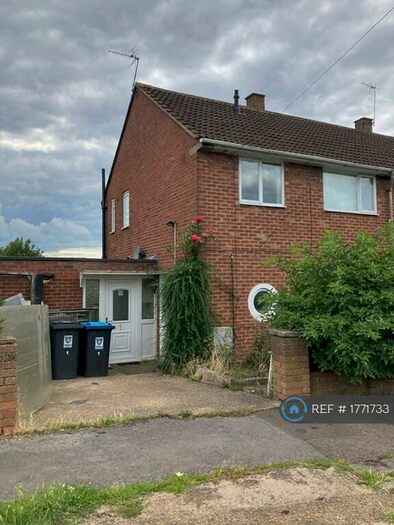 4 Bedroom Detached House To Rent In Burnet Close, Hemel Hempstead, HP3