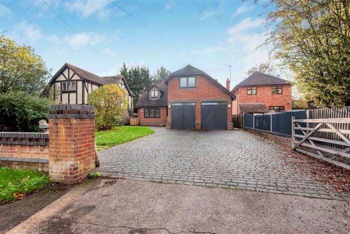5 Bedroom Detached House To Rent In Wintringham Way, Reading, RG8