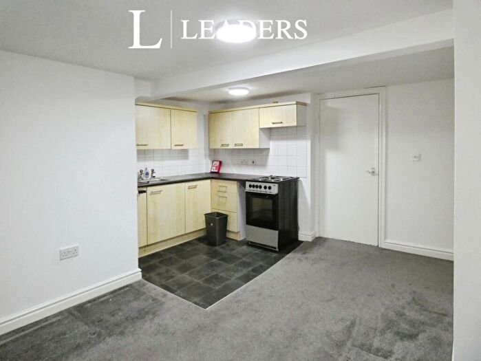 2 Bedroom Flat To Rent In Sherwood Street, Warsop, Mansfield, NG20