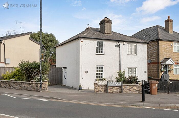 2 Bedroom Semi Detached House For Sale In Wrythe Green Road, Carshalton, SM5