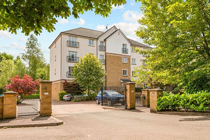 3 Bedroom Apartment For Sale In Allan Walk Court, Bridge Of Allan, FK9