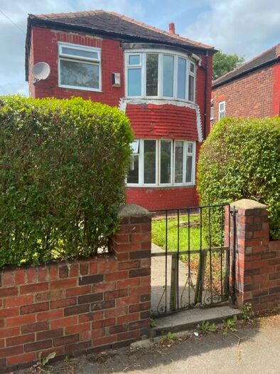 3 Bedroom Detached House To Rent In Vale Street, Manchester, M11