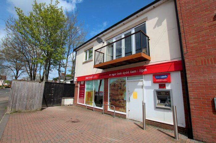 2 Bedroom Flat To Rent In Pantbach Road, Rhiwbina, Cardiff, CF14