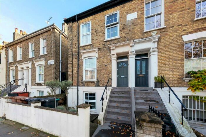 1 Bedroom Flat To Rent In Lansdowne Drive, Hackney, E8