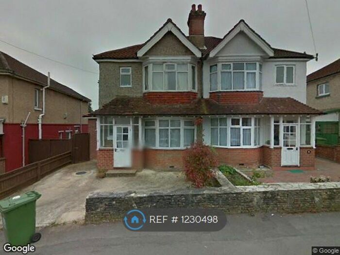 6 Bedroom Semi-Detached House To Rent In Blenheim Gardens, Southampton, SO17