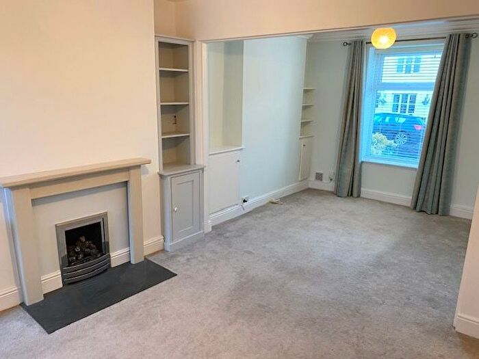 2 Bedroom Terraced House To Rent In Grove Terrace, Penarth, CF64