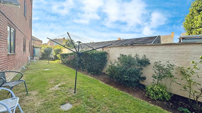 1 Bedroom Apartment For Sale In Castle Road, Clacton-On-Sea, CO15