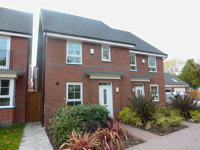 3 Bedroom Semi-Detached House To Rent In Kings Rise, Walkers Heath, Kings Norton, B38