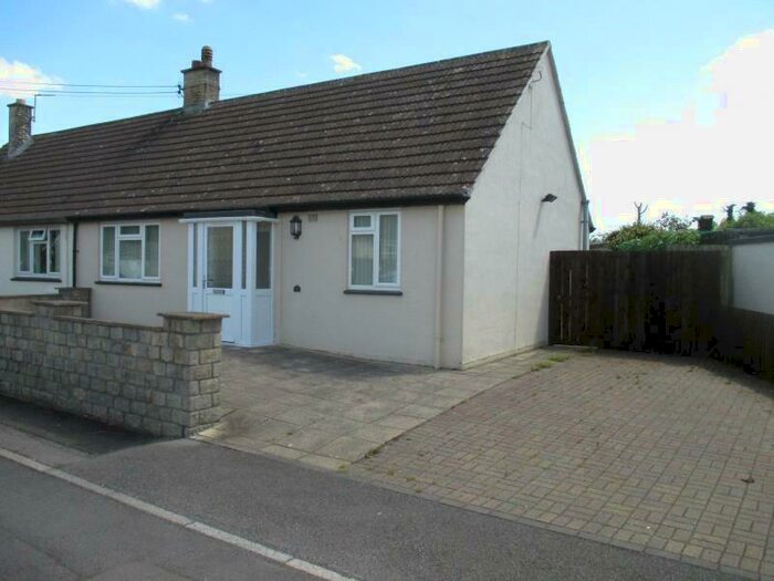 2 Bedroom Bungalow To Rent In North View, Radstock, BA3
