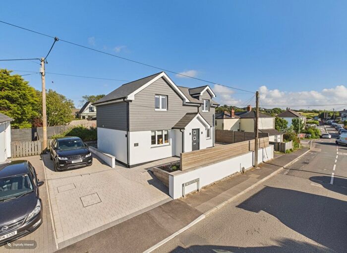 3 Bedroom Property For Sale In Trevelyan Road, Park Bottom, Fabulous Modern Home, TR15