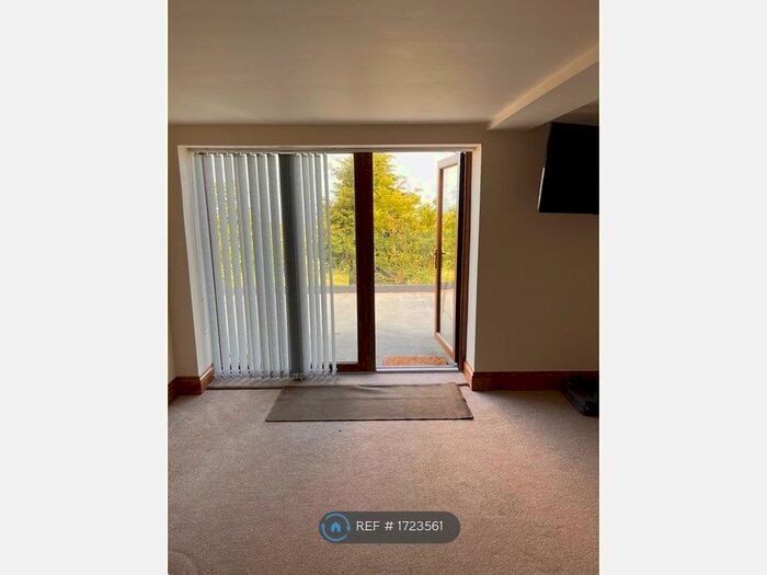 1 Bedroom Maisonette To Rent In Hogarth Hall (Sunrise ), Whitby, YO22