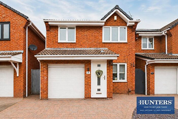 3 Bedroom Detached House For Sale In Welwyn Close, Castletown, Sunderland, SR5