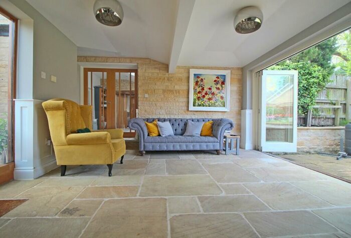 4 Bedroom Cottage For Sale In School Lane, Maxey, PE6