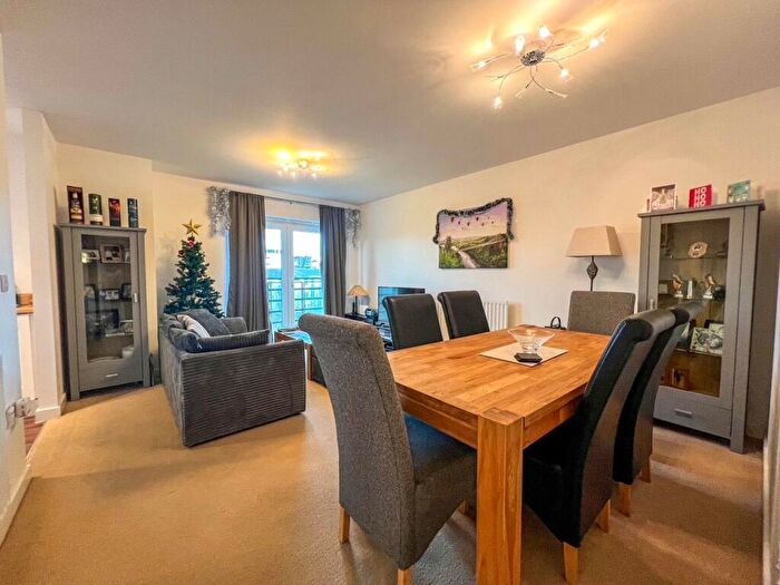 2 Bedroom Apartment To Rent In Guillemot Road, Portishead, Bristol, Somerset, BS20