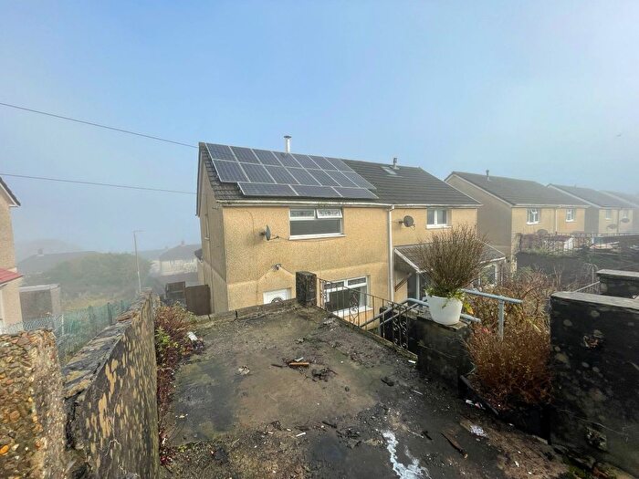 2 Bedroom Semi Detached House For Sale In Garth Avenue, Glyncoch, Pontypridd, Rhondda Cynon Taff, CF37
