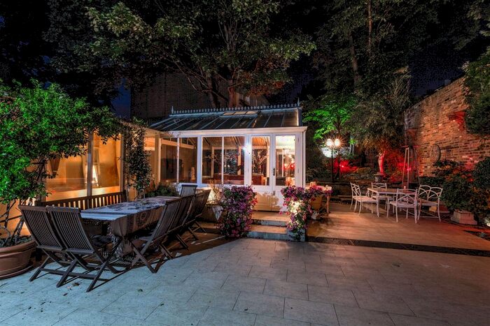 7 Bedroom Semi-Detached House To Rent In Warwick Gardens, Kensington, London, W14