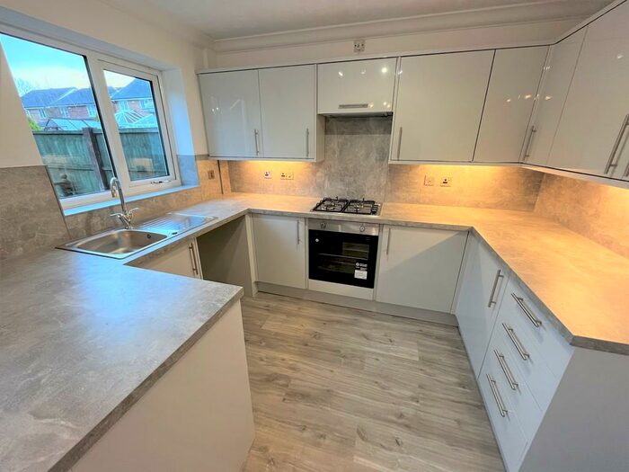 3 Bedroom Detached House To Rent In Teil Green, Fulwood, PR2