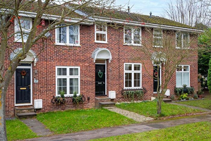 3 Bedroom Terraced House For Sale In Tanners Crescent, Hertford, Hertfordshire, SG13