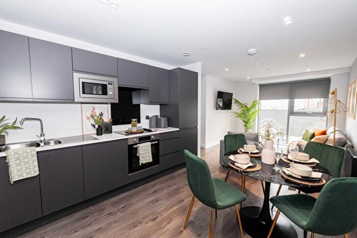 2 Bedroom Apartment To Rent In Park Lane, City Centre, Liverpool, L1