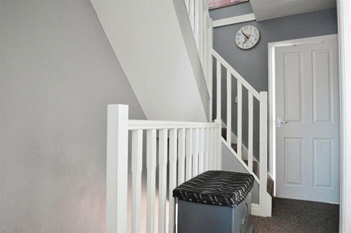 3 Bedroom End Of Terrace House For Sale In Mortimer Avenue, Anlaby, Hull, HU10