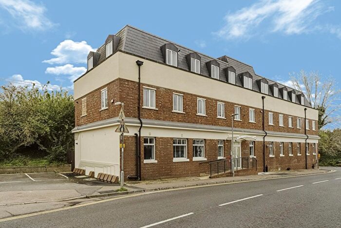 2 Bedroom Flat To Rent In Redemption Court, Knebworth, SG3