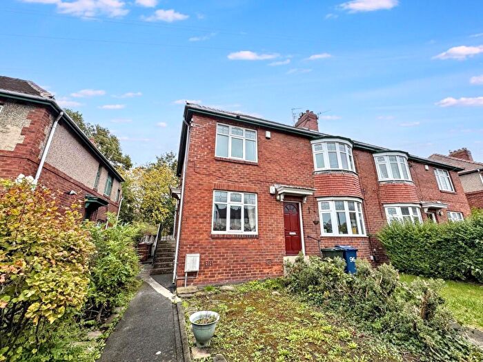 2 Bedroom Flat To Rent In Great North Road, Gosforth, Newcastle Upon Tyne, Tyne And Wear, NE3