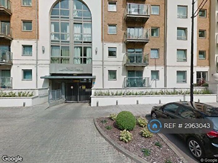 2 Bedroom Flat To Rent In London, London, SE18