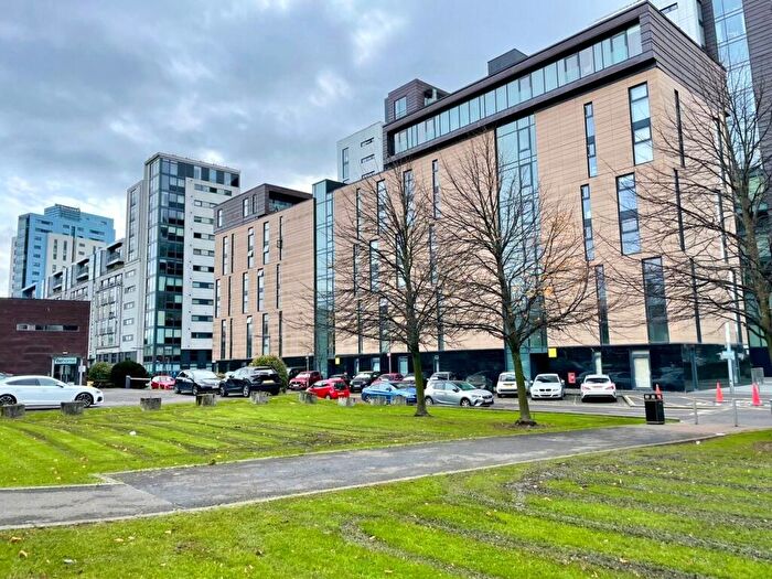1 Bedroom Flat For Sale In Castlebank Place, Glasgow Harbour, Glasgow, G11