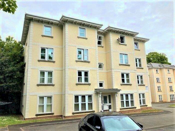 2 Bedroom Flat To Rent In Sylvan Court, Fitzroy Road, Stoke, PL1