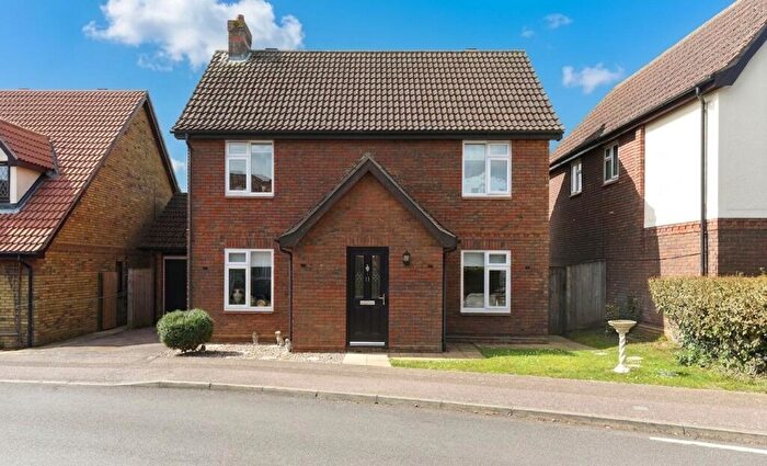 3 Bedroom Detached House For Sale In Falcon Drive, Hartford, PE29