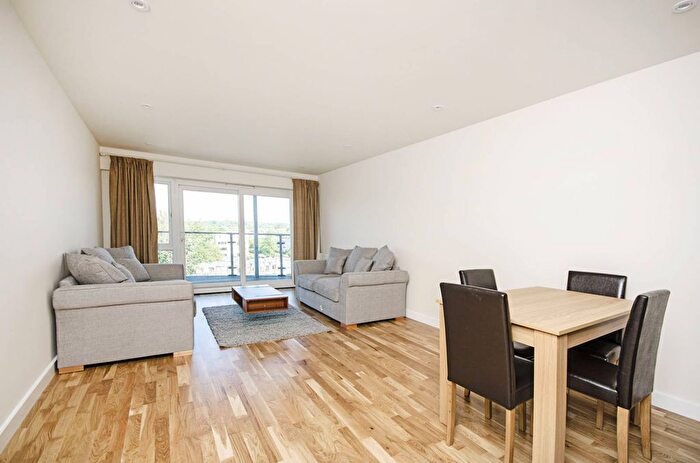 2 Bedroom Flat To Rent In Heritage Avenue, Colindale, London, NW9