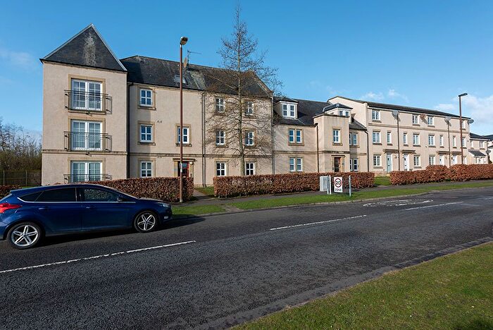 2 Bedroom Property For Sale In Burnbrae Terrace, Bonnyrigg, EH19