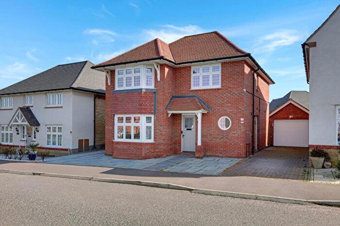 3 Bedroom Detached House For Sale In Ansell Street, Langdon Hills, Basildon, Essex, SS16