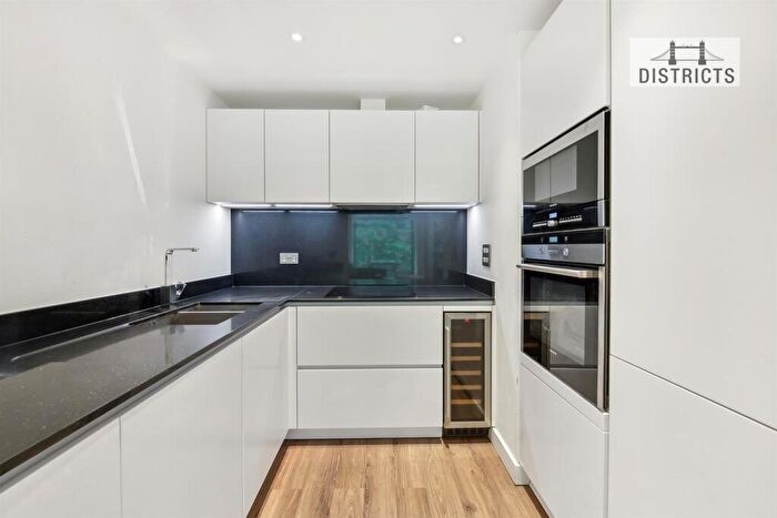 1 Bedroom Apartment For Sale In Cashmere House, Goodmans Fields, E1