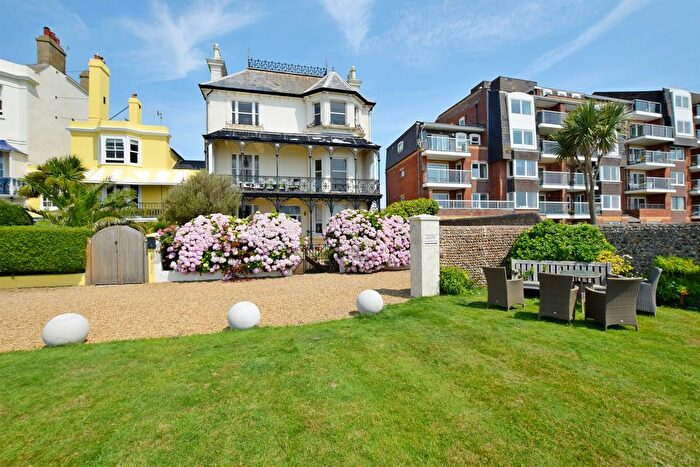 3 Bedroom Flat To Rent In The Penthouse, Marine Parade, Bognor Regis, West Sussex, PO21