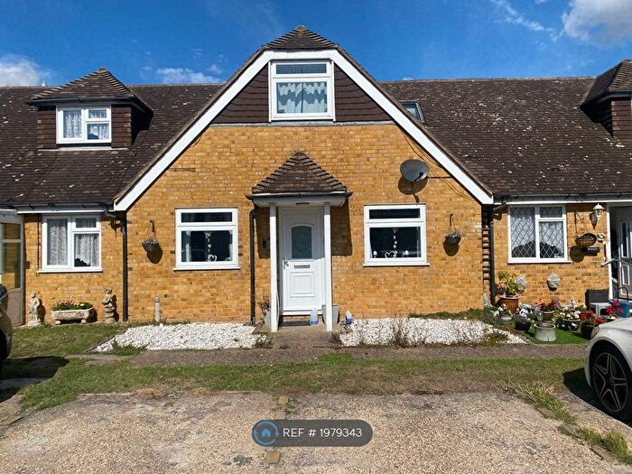 2 Bedroom Terraced House To Rent In Aylesbeare, Southend On Sea, SS3