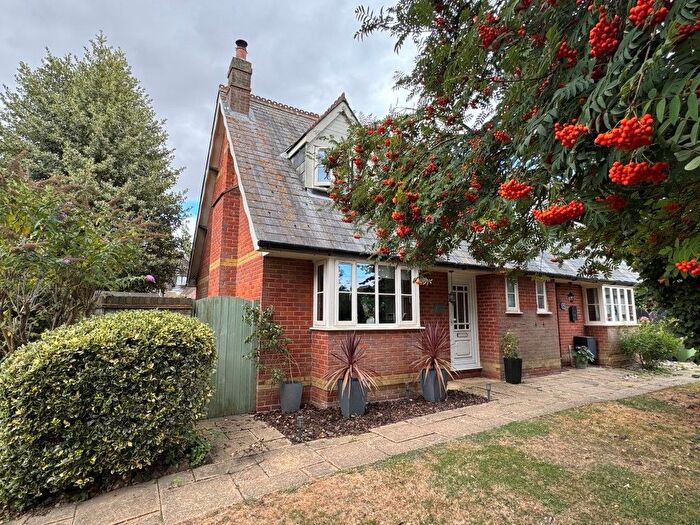 Property For Sale In Barn Close, Borden, Sittingbourne, Kent, ME9