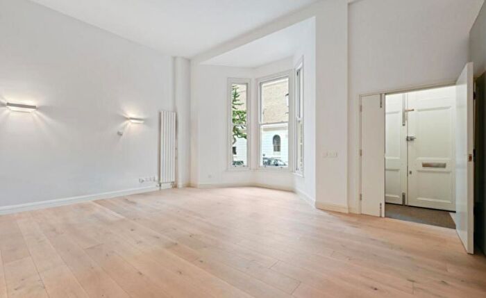 4 Bedroom Apartment To Rent In Lisson Grove, Marylebone, London, NW1